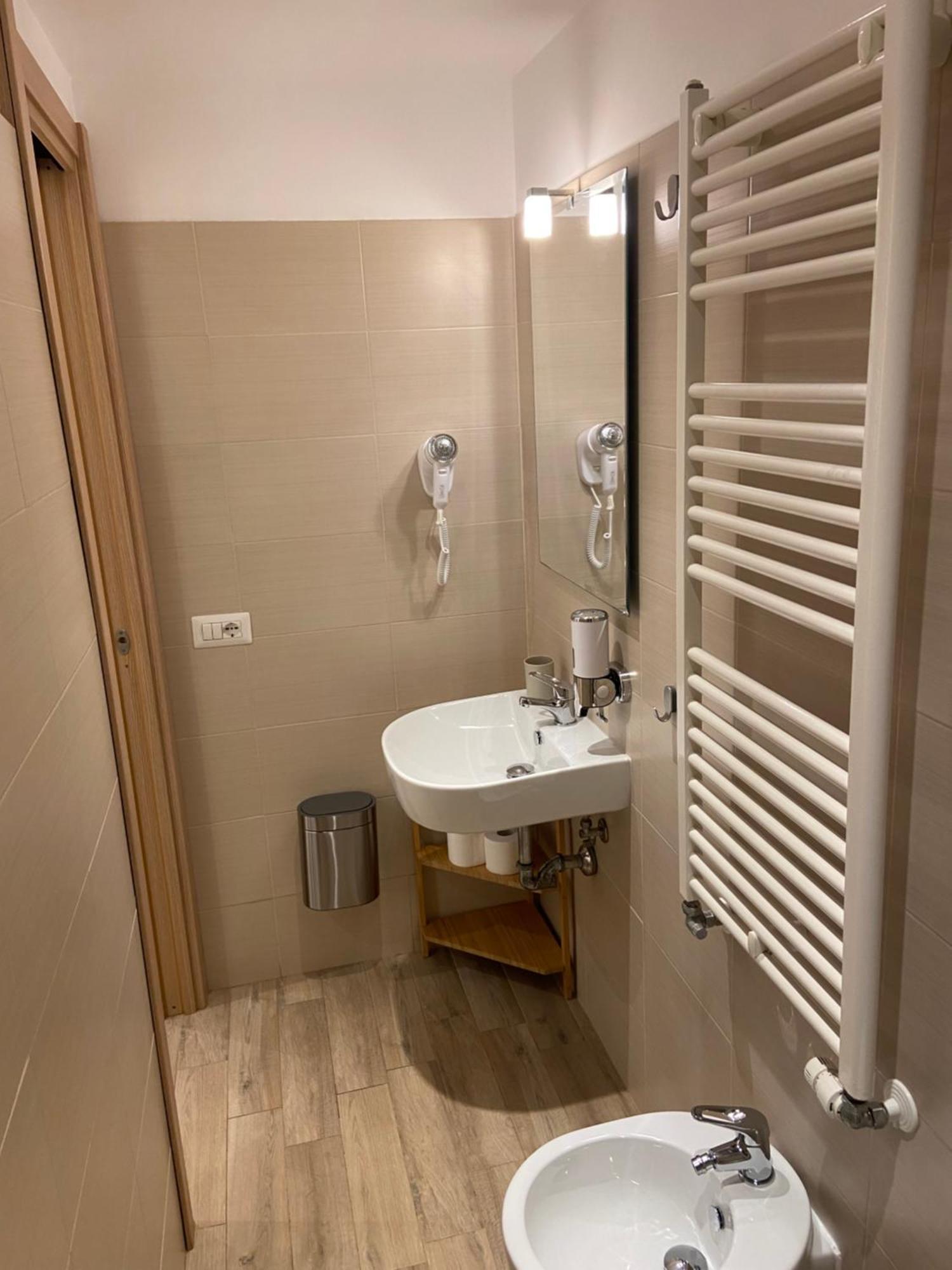 Dimora Vaticano Apartments Рим Экстерьер фото