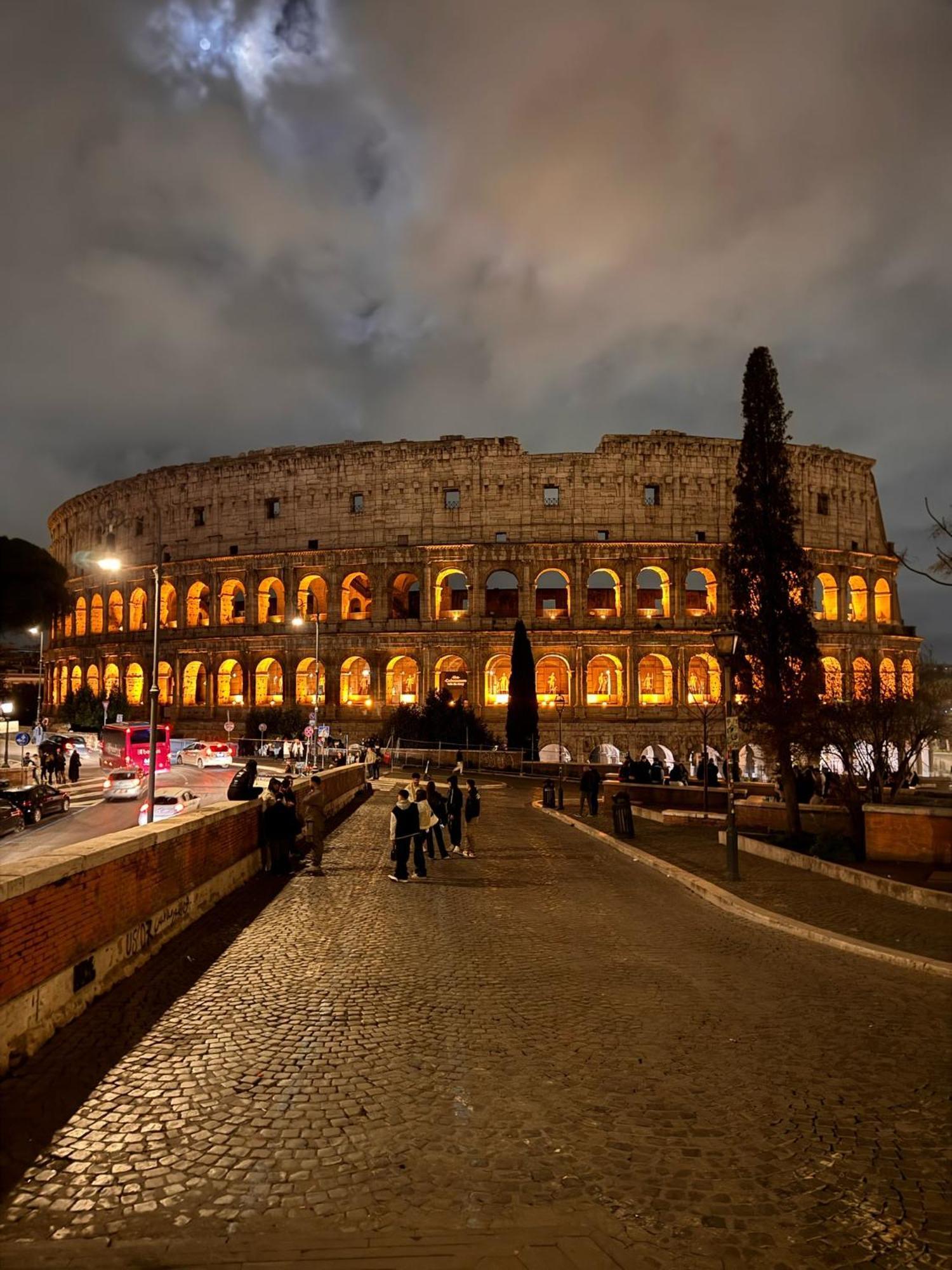 Dimora Vaticano Apartments Рим Экстерьер фото