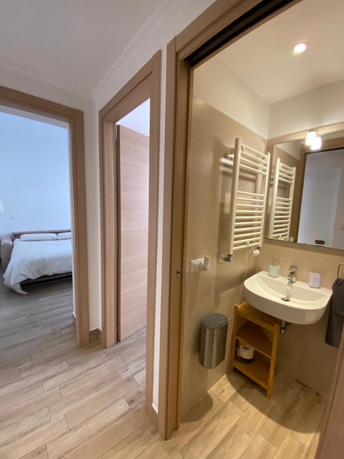 Dimora Vaticano Apartments Рим Экстерьер фото
